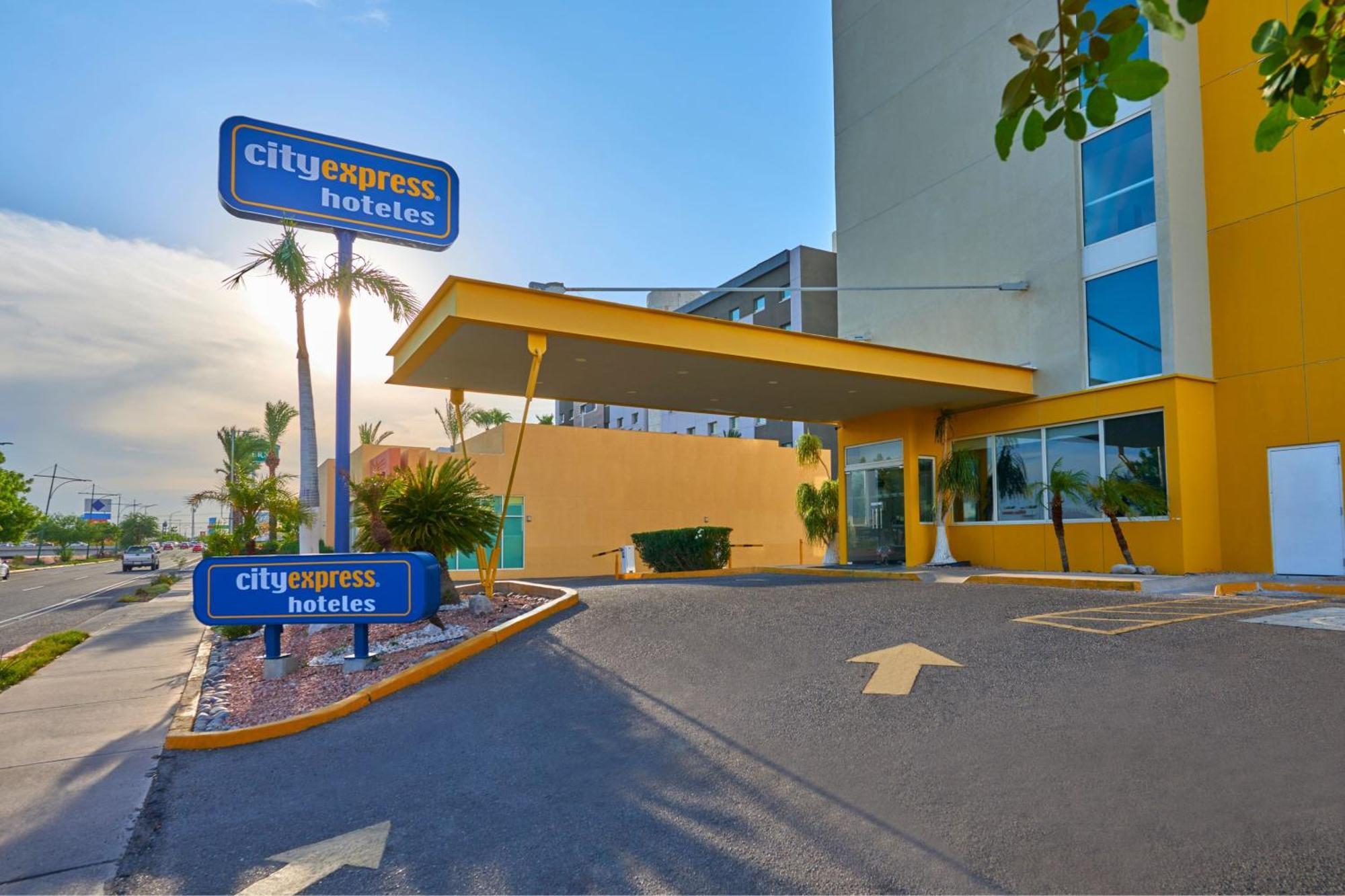 City Express By Marriott Hermosillo Eksteriør billede