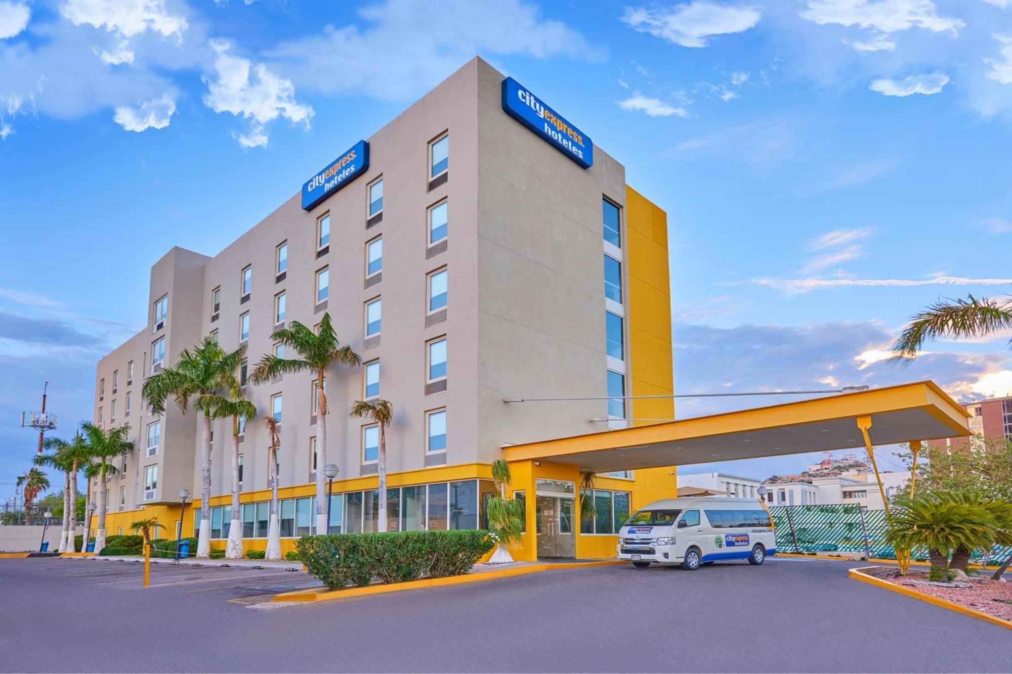 City Express By Marriott Hermosillo Eksteriør billede